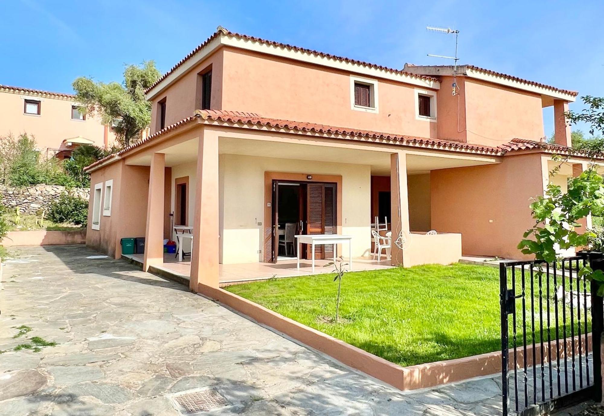 Iss Travel, Gli Asfodeli - Large Apartments With Private Terrace San Teodoro  Zewnętrze zdjęcie