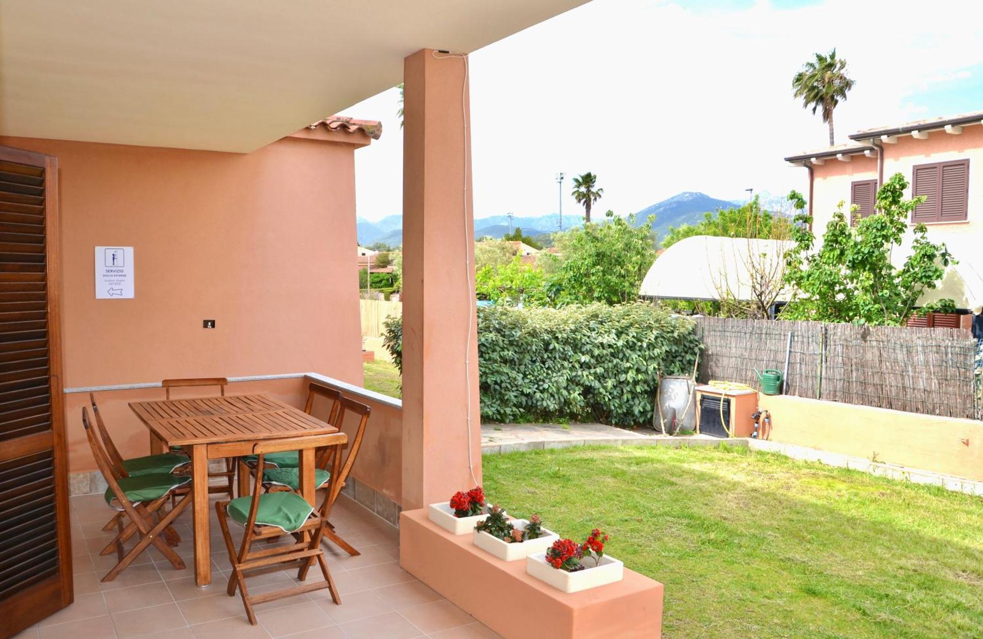 Iss Travel, Gli Asfodeli - Large Apartments With Private Terrace San Teodoro  Zewnętrze zdjęcie