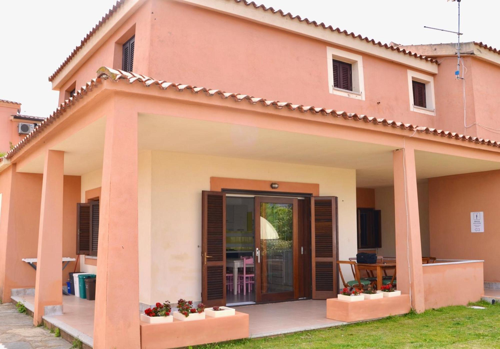 Iss Travel, Gli Asfodeli - Large Apartments With Private Terrace San Teodoro  Zewnętrze zdjęcie